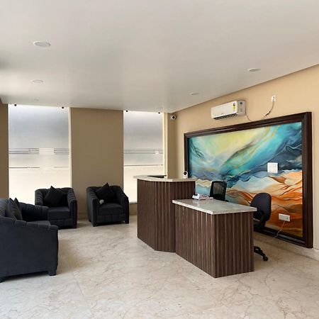 Hotel The Blue Vista Greater Noida Exterior foto